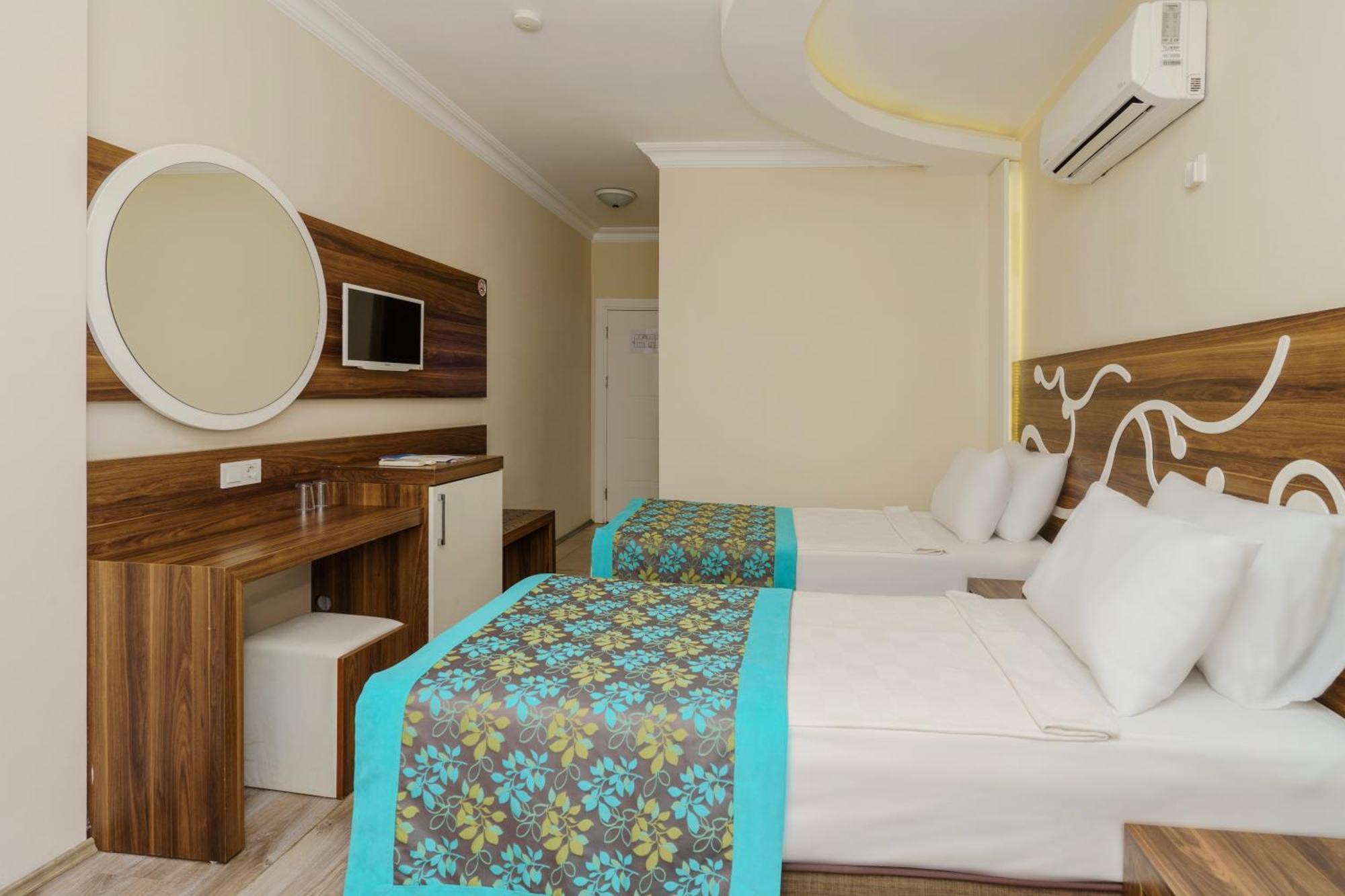 Kleopatra Blue Hawai Hotel Alanya Zewnętrze zdjęcie