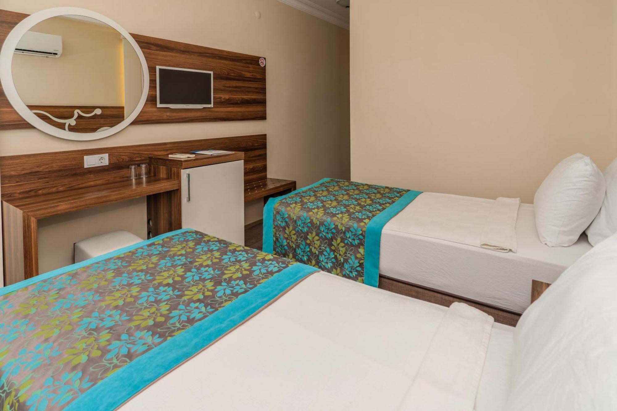 Kleopatra Blue Hawai Hotel Alanya Zewnętrze zdjęcie