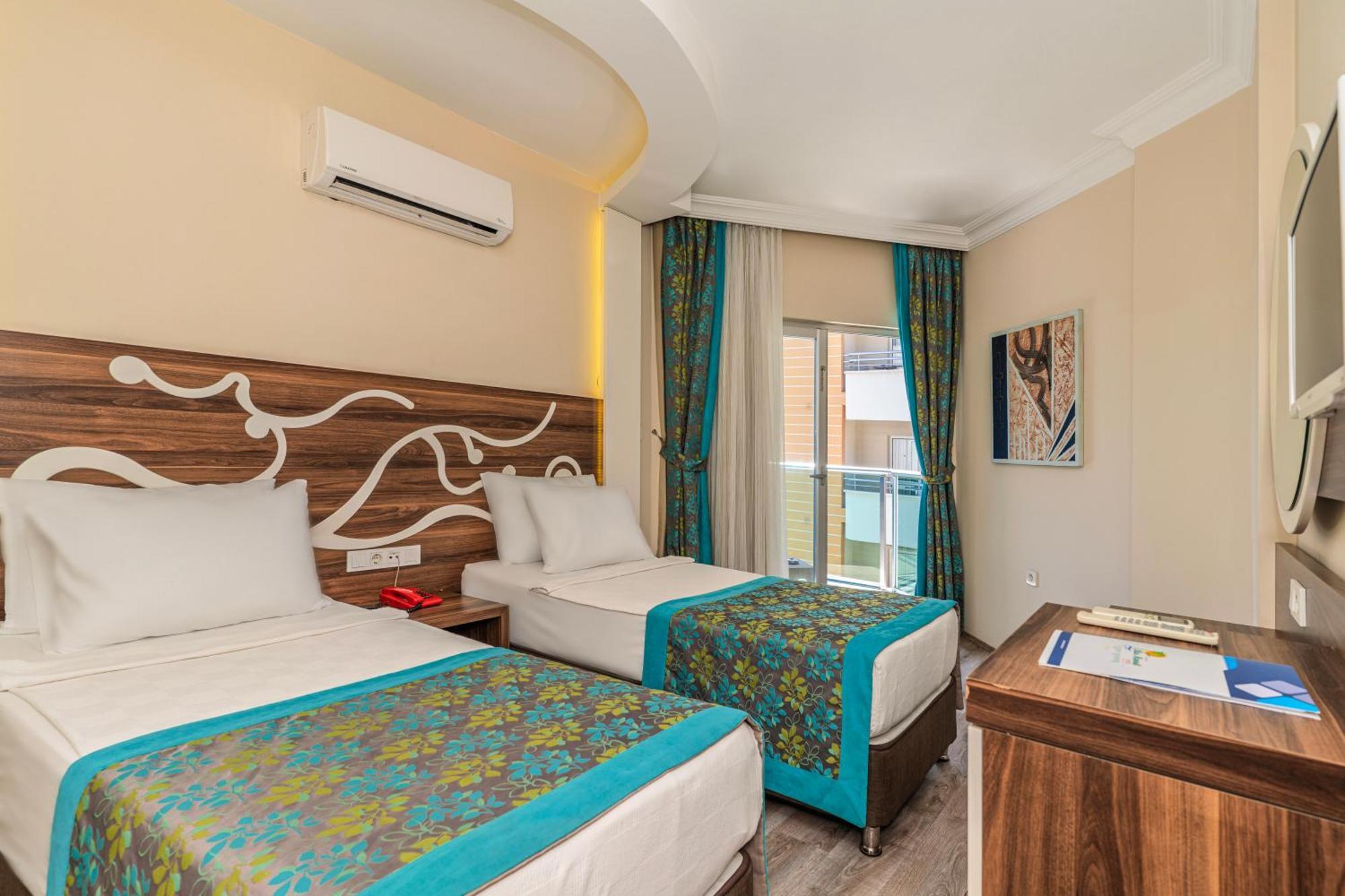 Kleopatra Blue Hawai Hotel Alanya Zewnętrze zdjęcie